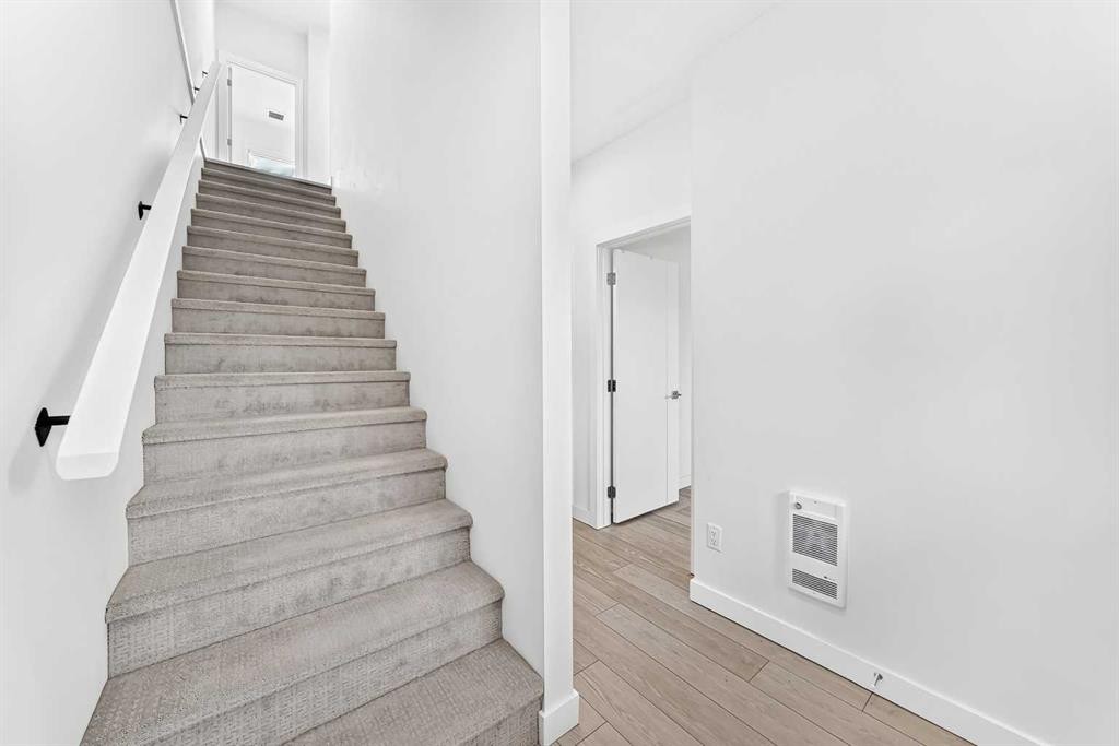 









335


Creekside

Boulevard Southwest, 802,
Calgary,




AB
T2X 5L1

