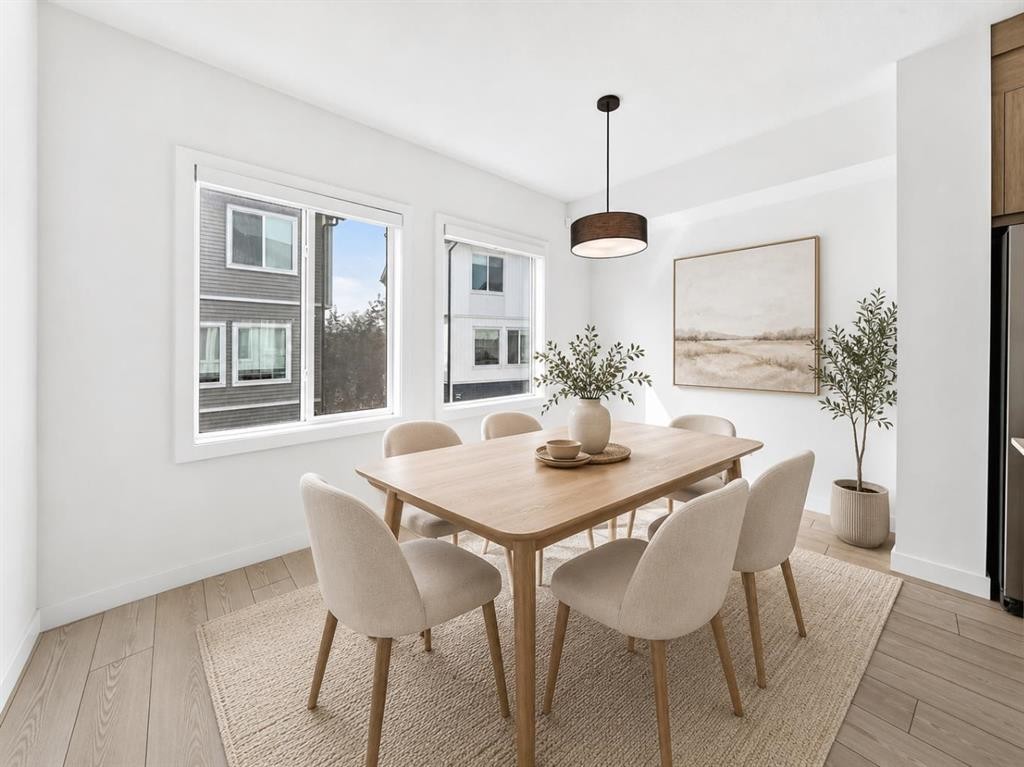









335


Creekside

Boulevard Southwest, 802,
Calgary,




AB
T2X 5L1

