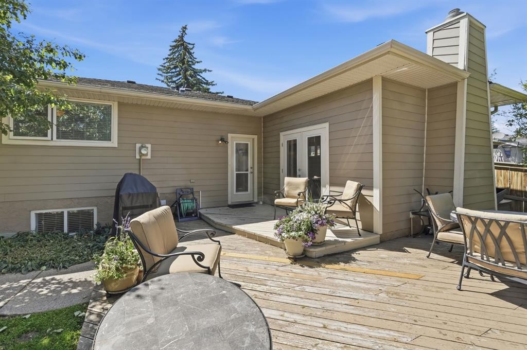 









124


Cantrell

Place Southwest,
Calgary,




AB
T2W1X2

