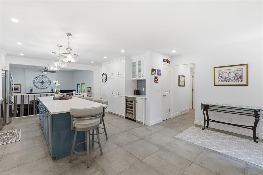 









124


Cantrell

Place Southwest,
Calgary,




AB
T2W1X2

