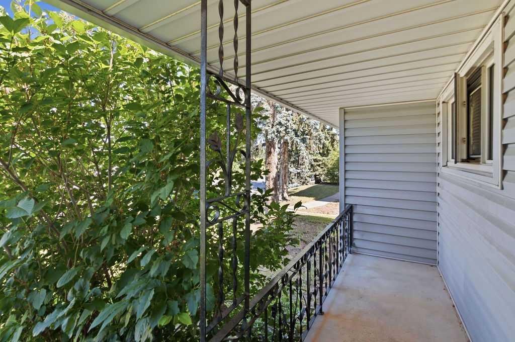 









2808


19

Street Northwest,
Calgary,




AB
T2M 3V8

