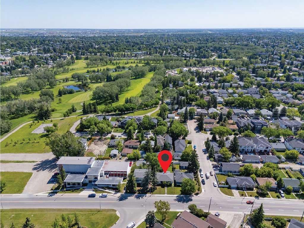 









2808


19

Street Northwest,
Calgary,




AB
T2M 3V8

