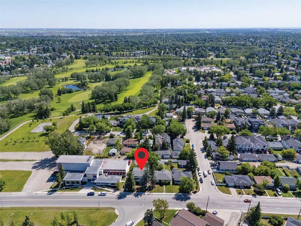 









2812


19

Street Northwest,
Calgary,




AB
T2M 3V8

