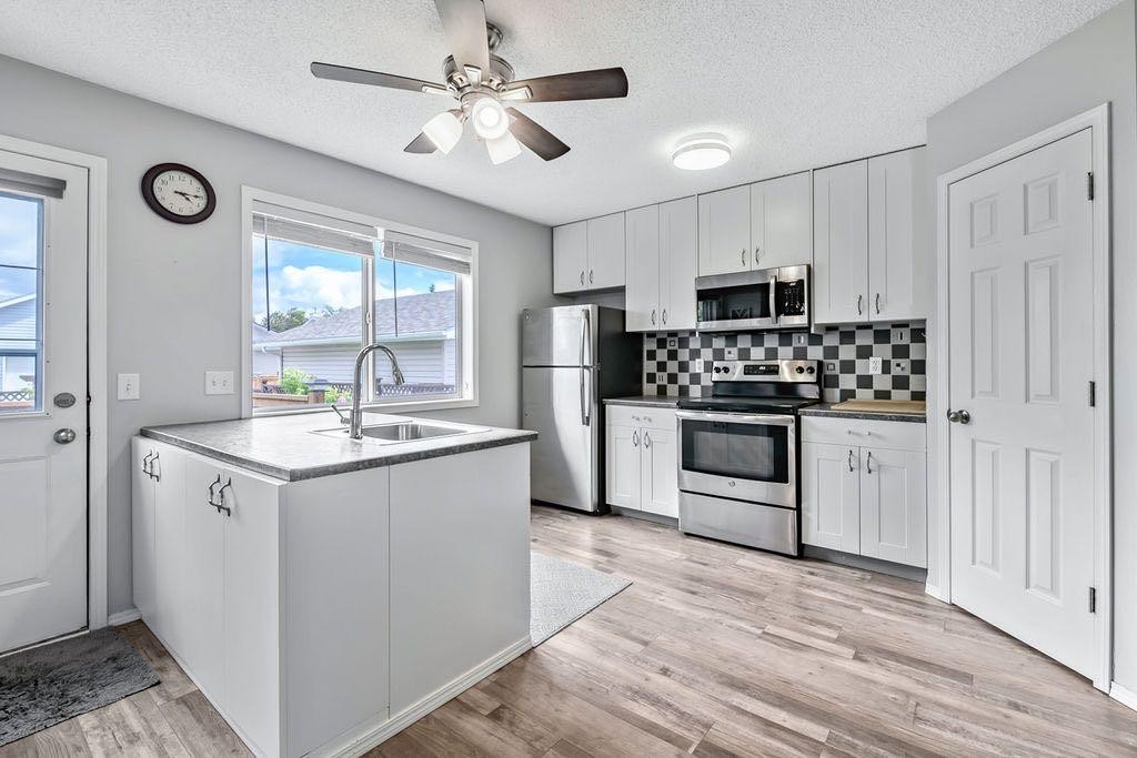 









24


Cimarron Meadows

Road,
Okotoks,




AB
T1S 1T1

