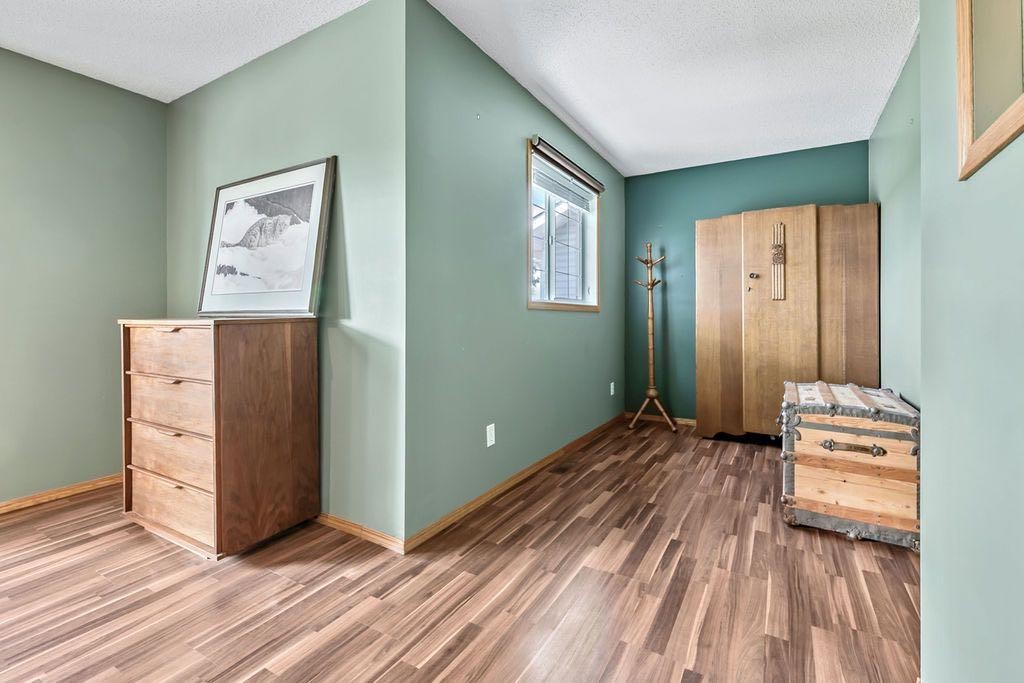 









24


Cimarron Meadows

Road,
Okotoks,




AB
T1S 1T1

