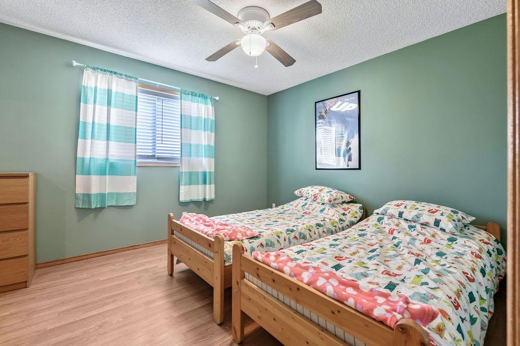 









24


Cimarron Meadows

Road,
Okotoks,




AB
T1S 1T1


