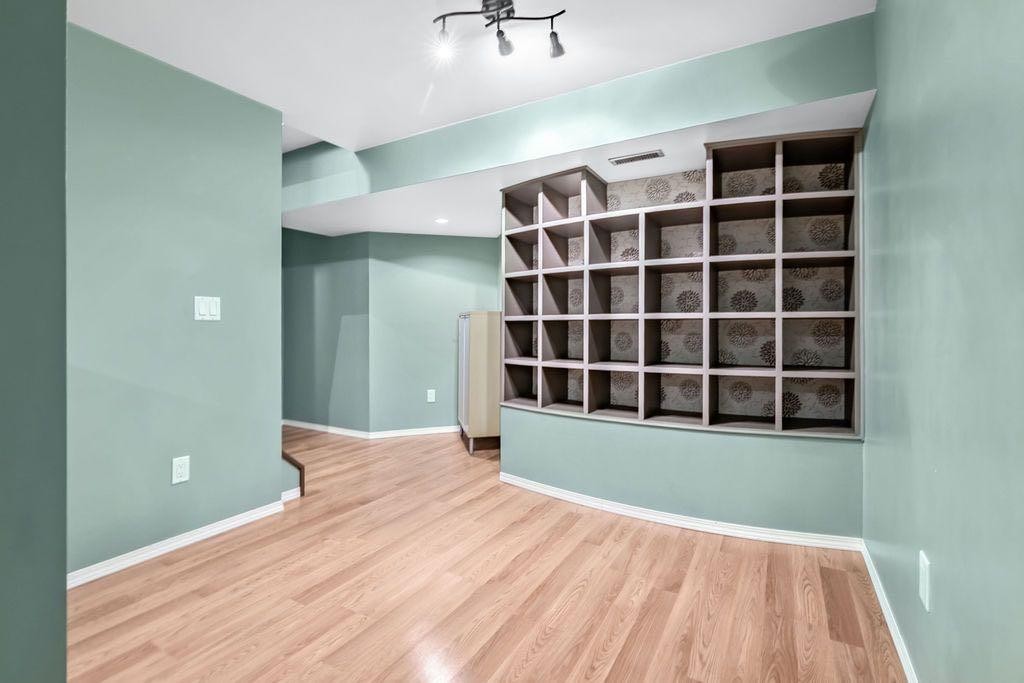 









24


Cimarron Meadows

Road,
Okotoks,




AB
T1S 1T1

