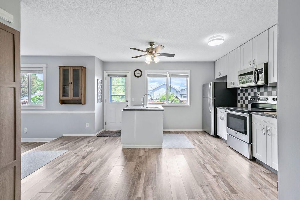 









24


Cimarron Meadows

Road,
Okotoks,




AB
T1S 1T1

