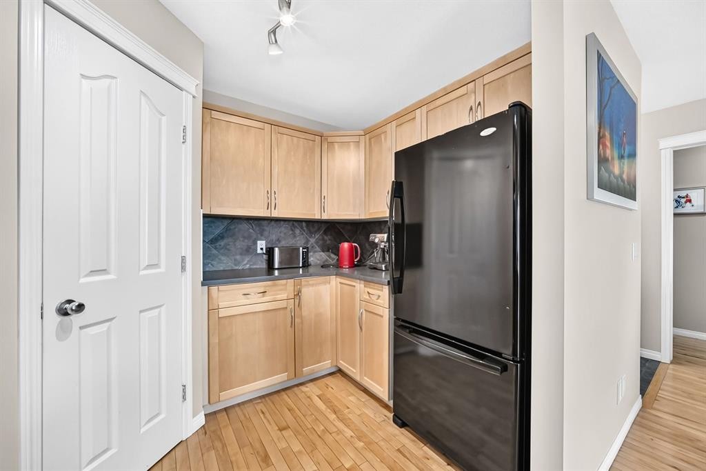 









43


Rockmont

Court Northwest,
Calgary,




AB
T3G 5V8

