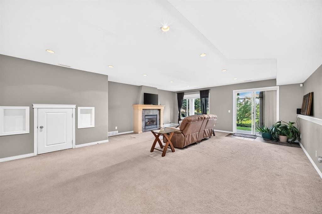 









43


Rockmont

Court Northwest,
Calgary,




AB
T3G 5V8


