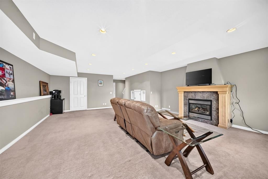 









43


Rockmont

Court Northwest,
Calgary,




AB
T3G 5V8


