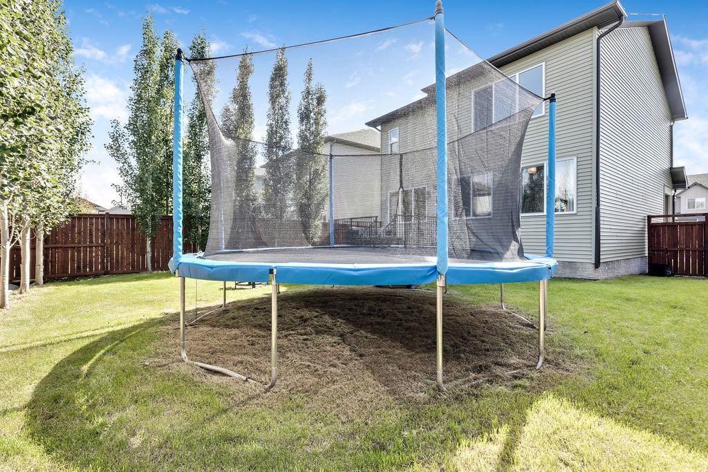 









1714


Montgomery

Gate Southeast,
High River,




AB
T1V0H6

