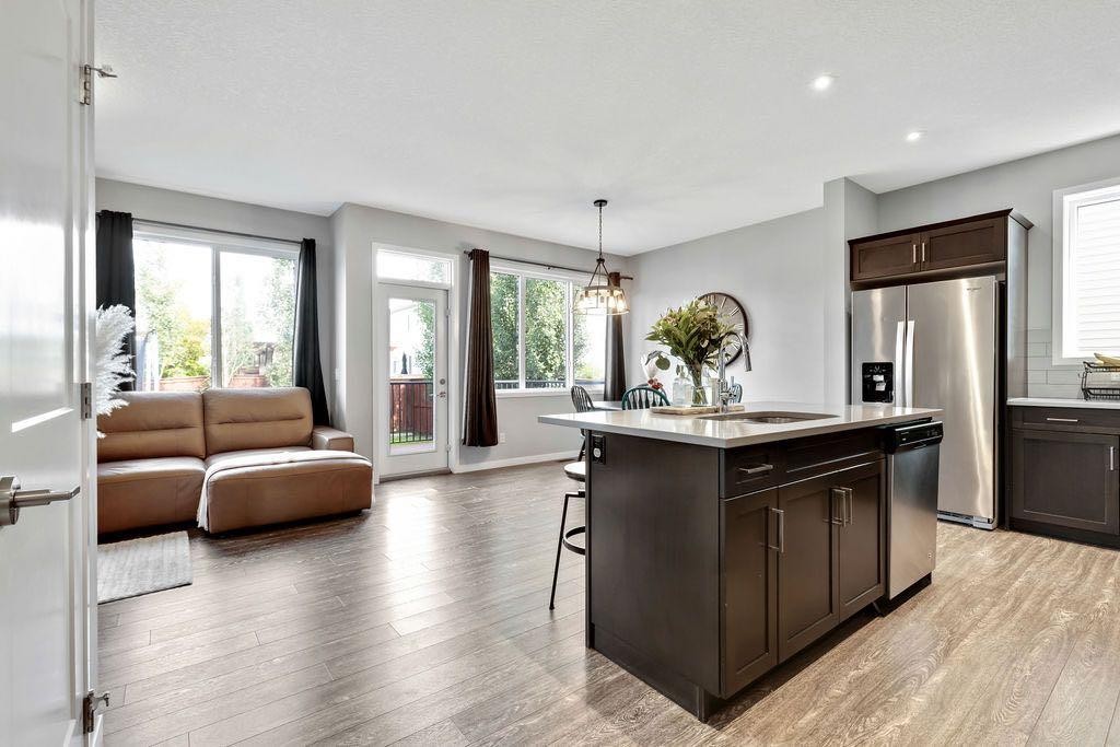 









1714


Montgomery

Gate Southeast,
High River,




AB
T1V0H6


