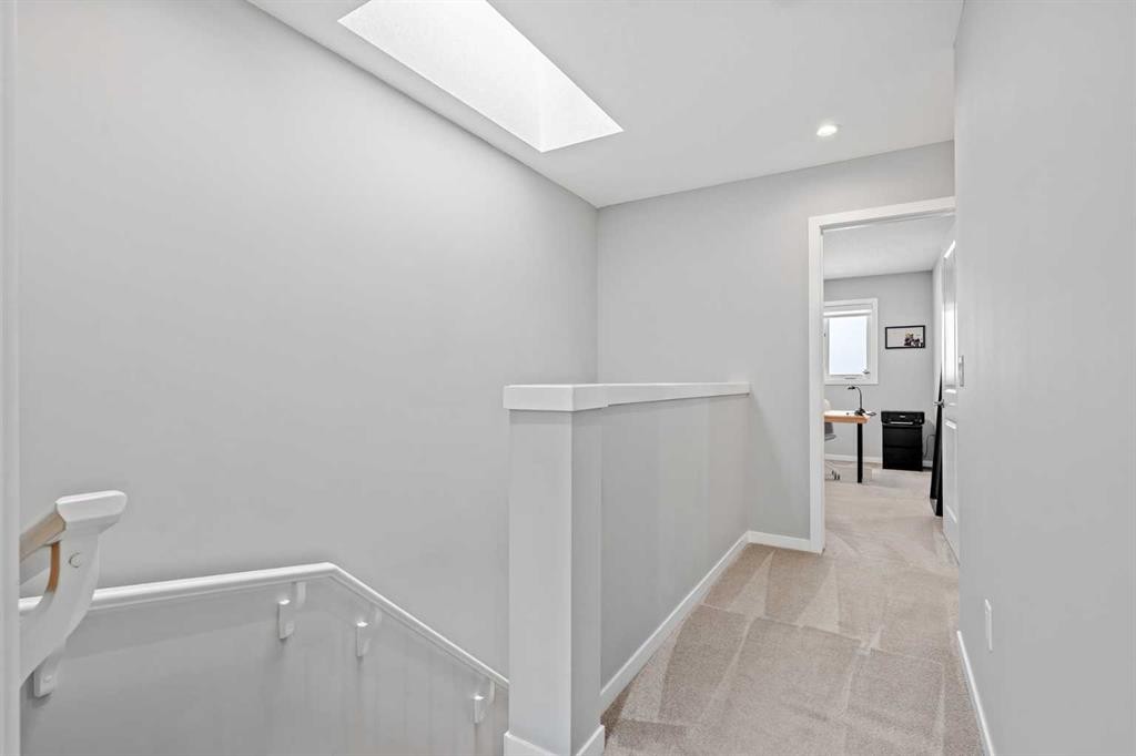 









3304


2

Street Northeast,
Calgary,




AB
T2E 3H3

