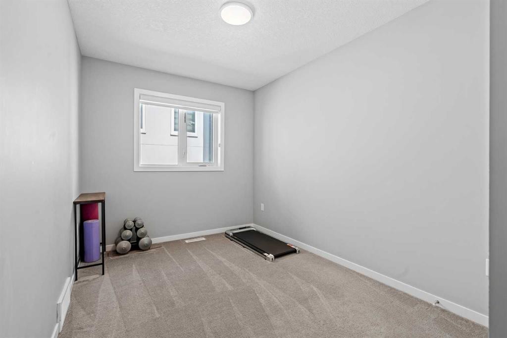 









3304


2

Street Northeast,
Calgary,




AB
T2E 3H3

