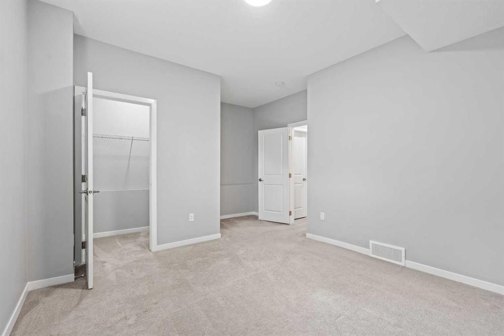 









3304


2

Street Northeast,
Calgary,




AB
T2E 3H3

