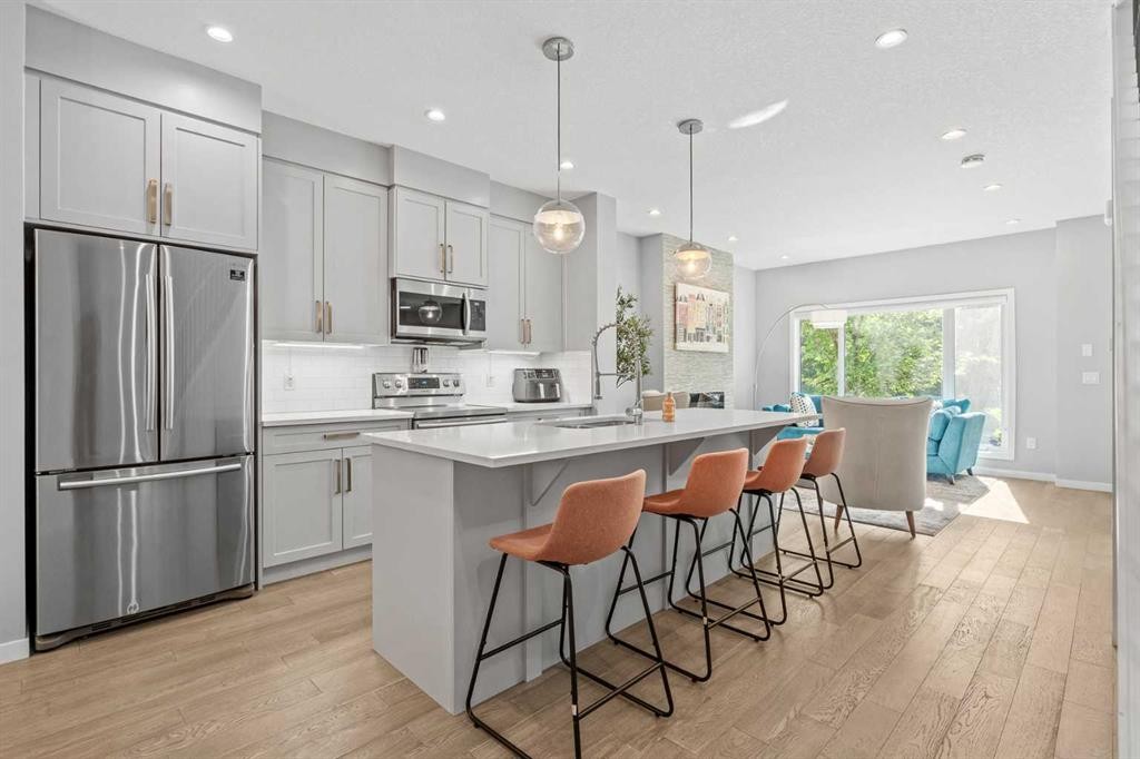 









3304


2

Street Northeast,
Calgary,




AB
T2E 3H3

