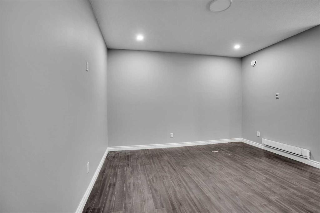 









46


Mahogany

Passage Southeast,
Calgary,




AB
T3M2K5

