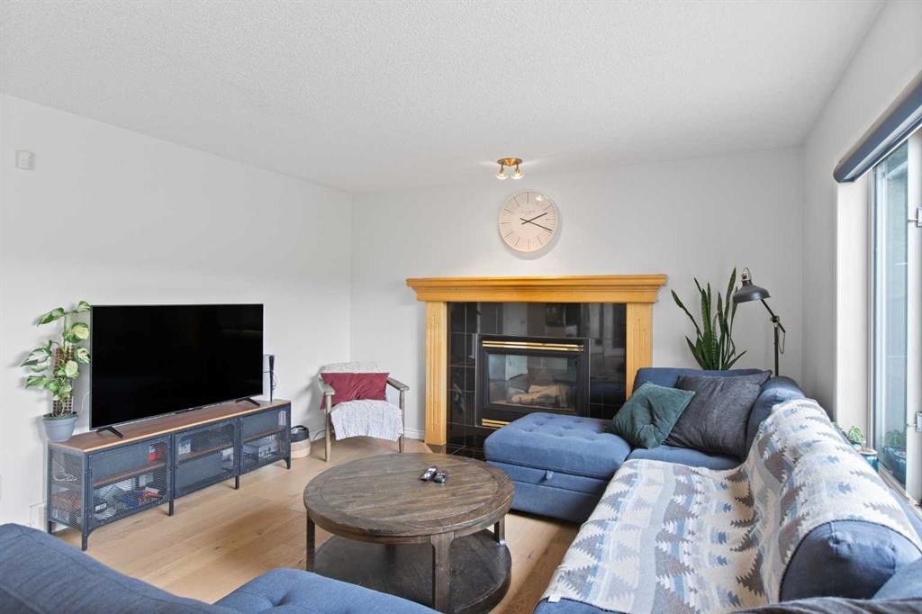 









81


Royal Crest

Terrace Northwest,
Calgary,




AB
T3G 4M2

