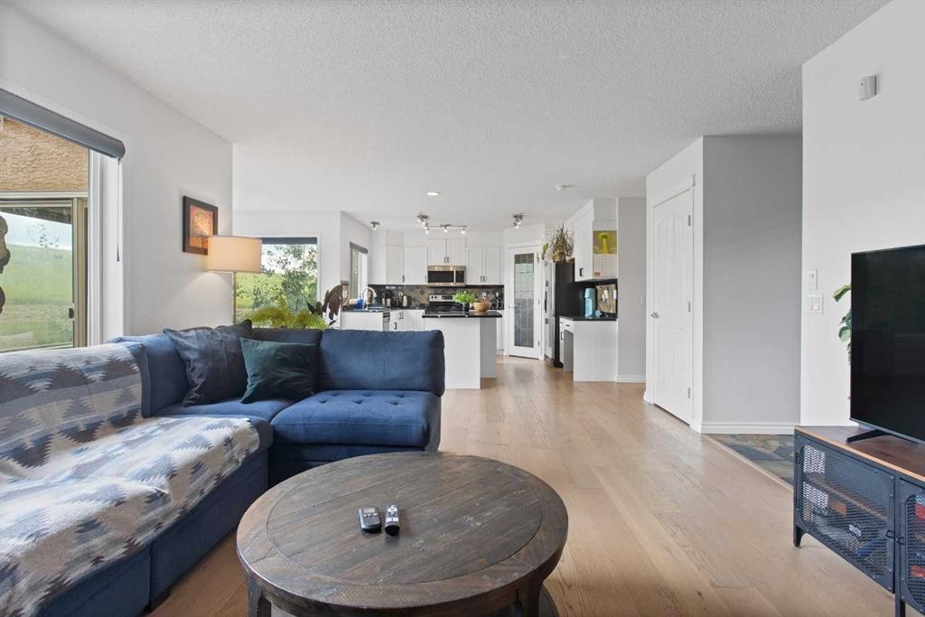 









81


Royal Crest

Terrace Northwest,
Calgary,




AB
T3G 4M2

