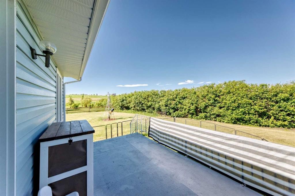 









112173


2253

Drive East,
Rural Foothills County,




AB
T1S 4V5


