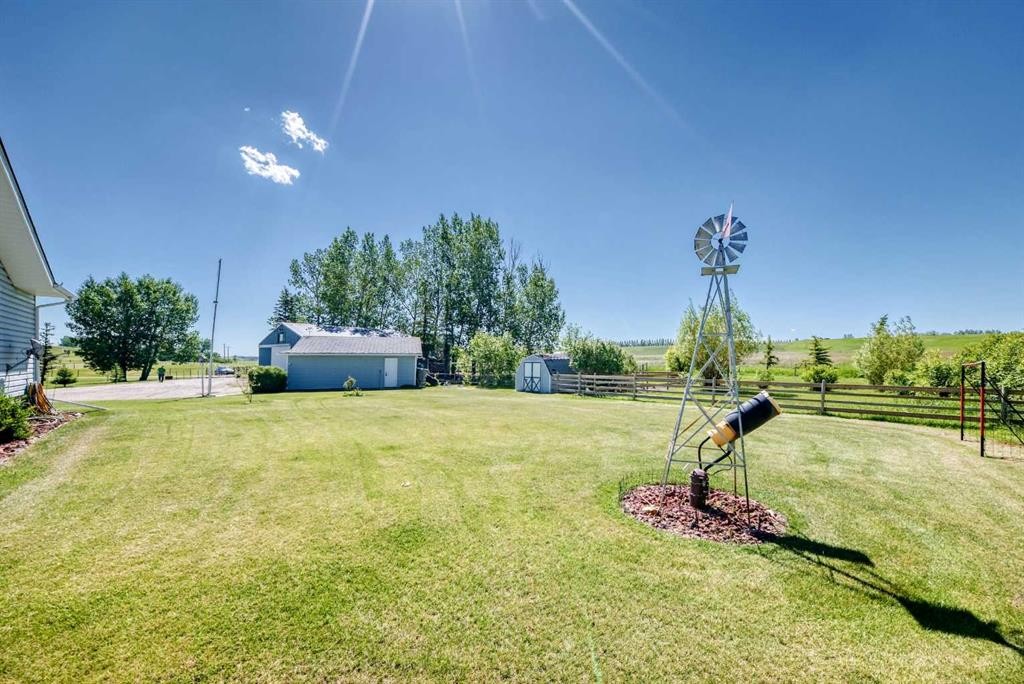 









112173


2253

Drive East,
Rural Foothills County,




AB
T1S 4V5

