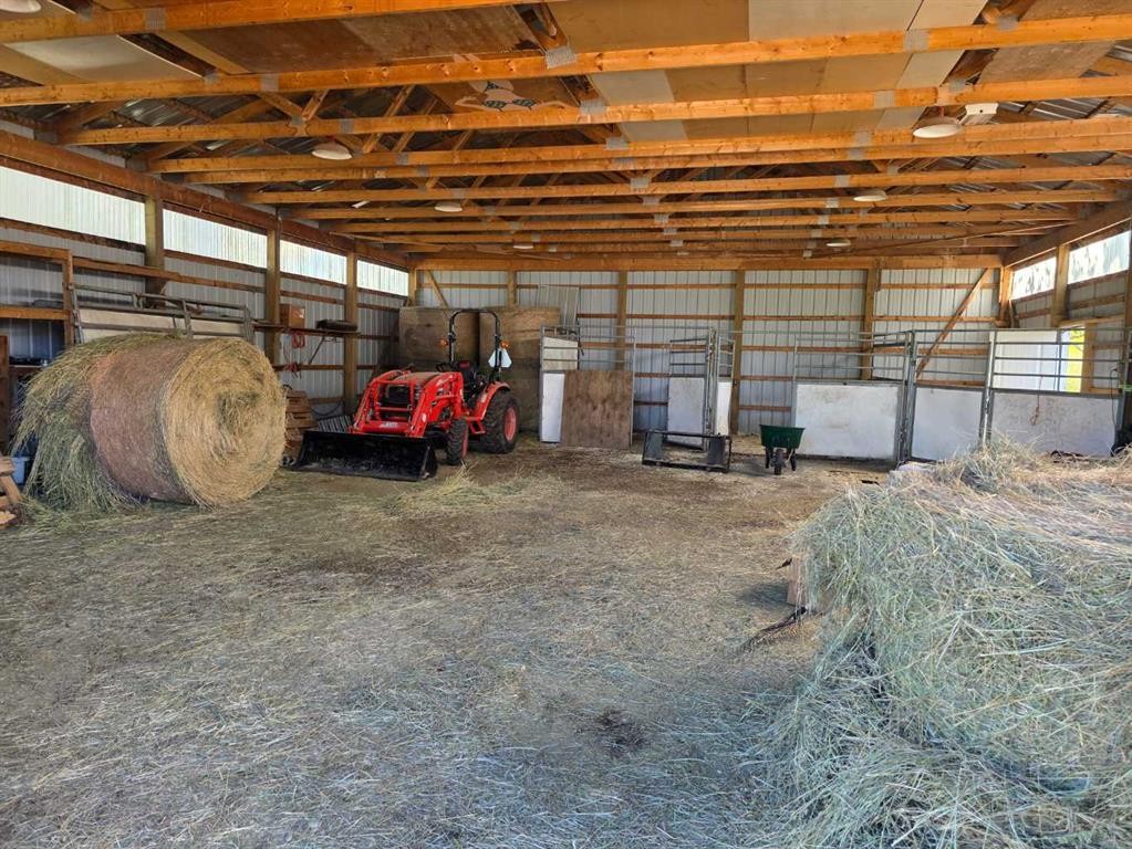 









112173


2253

Drive East,
Rural Foothills County,




AB
T1S 4V5

