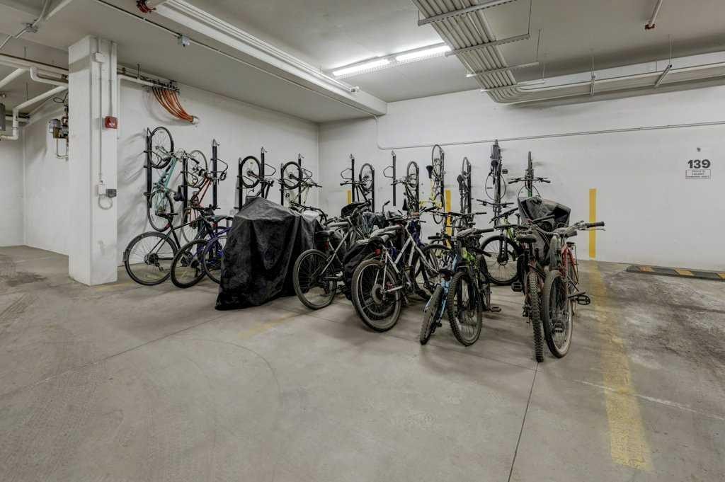 









119


19

Street Northwest, 316,
Calgary,




AB
T2N 2S7

