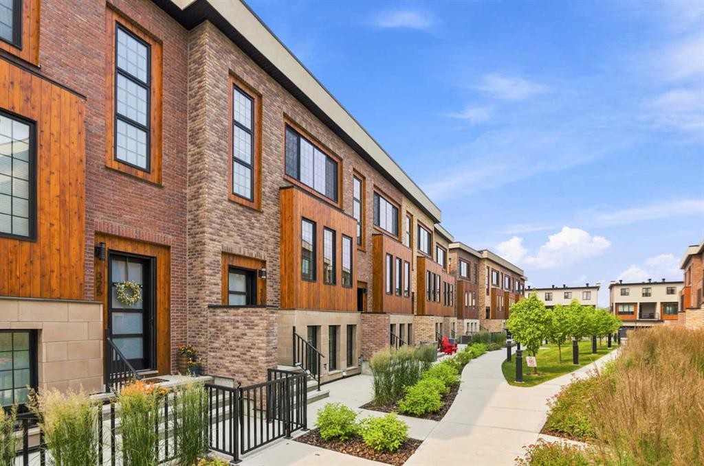 









81


Greenbriar

Place Northwest, 323,
Calgary,




AB
T3B6J1

