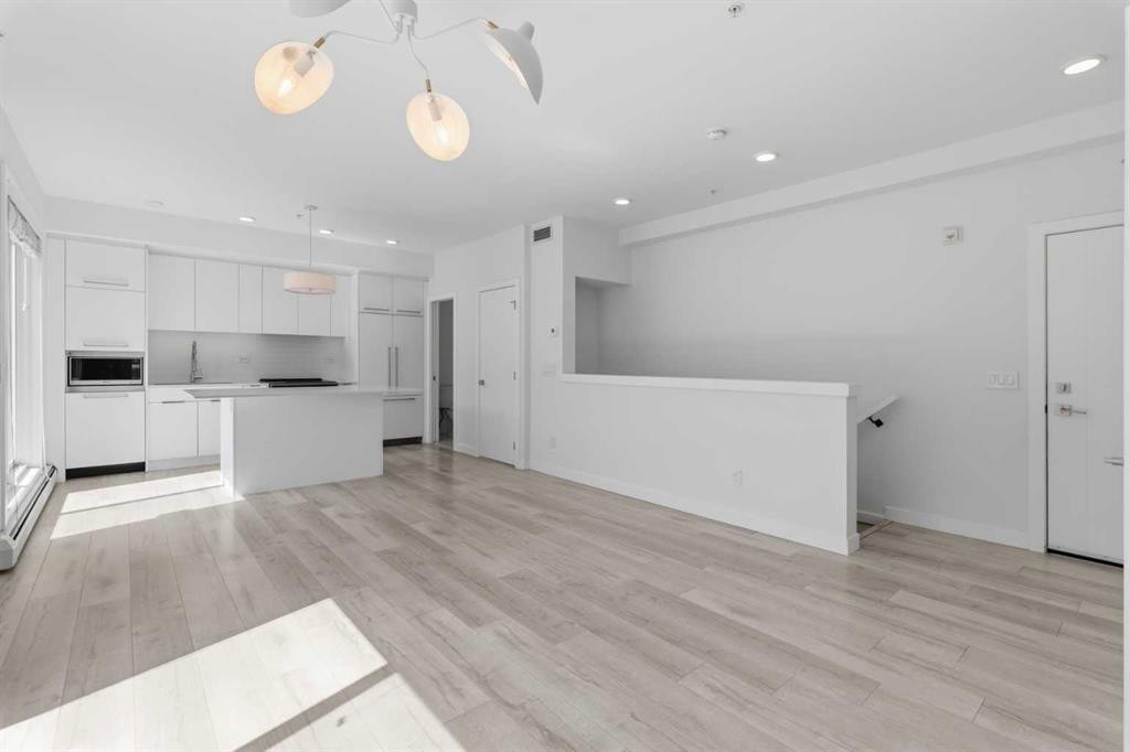 









3130


Thirsk

Street Northwest, 408,
Calgary,




AB
T3B 6H4

