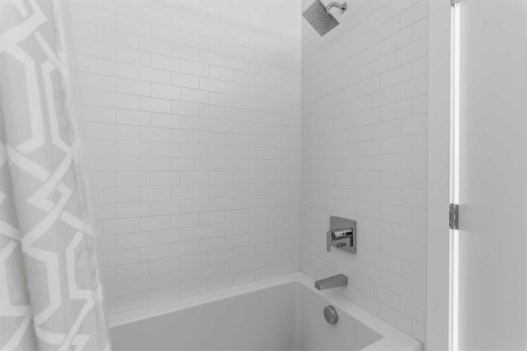 









3130


Thirsk

Street Northwest, 408,
Calgary,




AB
T3B 6H4

