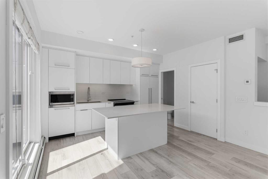 









3130


Thirsk

Street Northwest, 408,
Calgary,




AB
T3B 6H4

