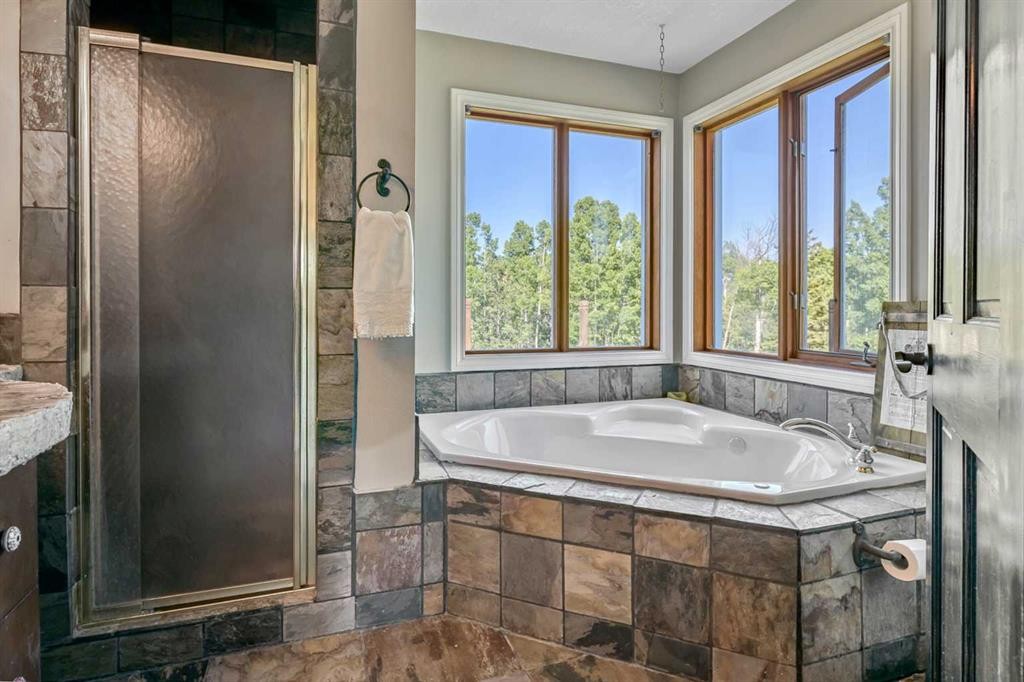 









311068


Parkins

Road West,
Rural Foothills County,




AB
T0L 1K0

