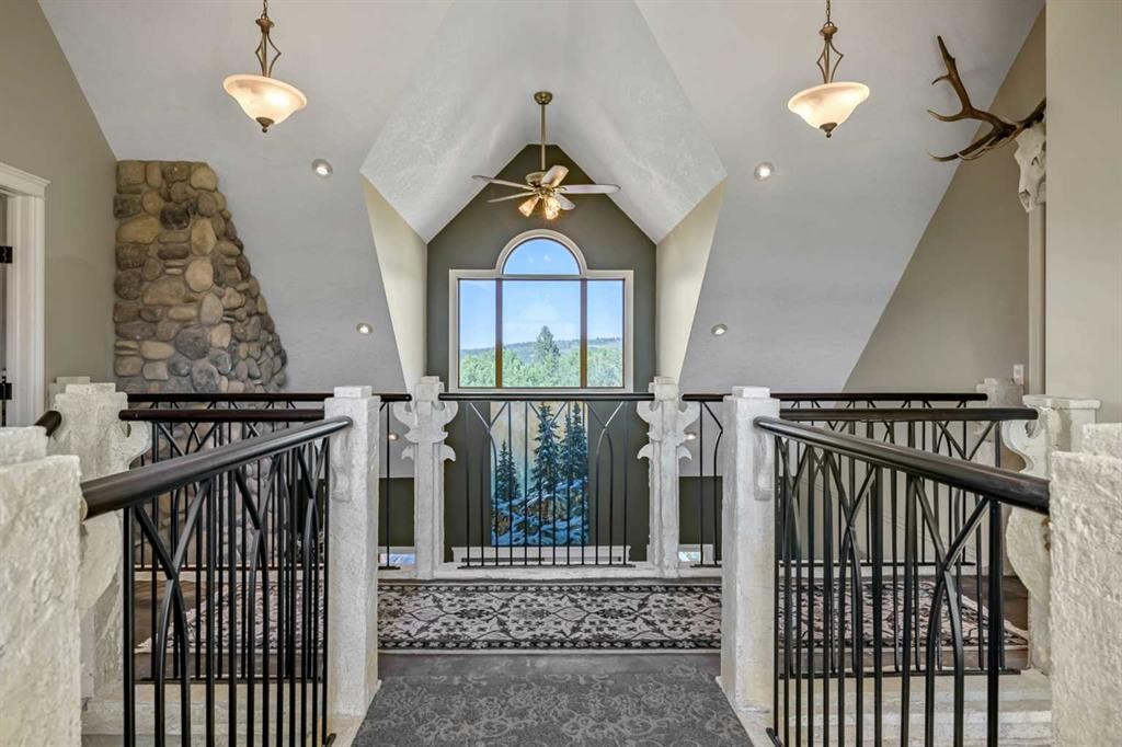 









311068


Parkins

Road West,
Rural Foothills County,




AB
T0L 1K0

