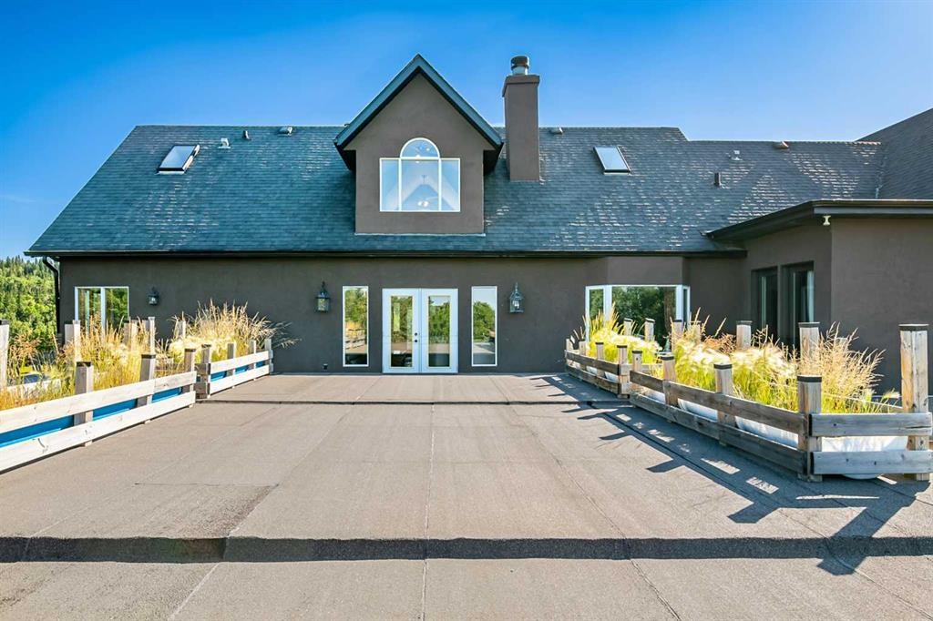 









311068


Parkins

Road West,
Rural Foothills County,




AB
T0L 1K0

