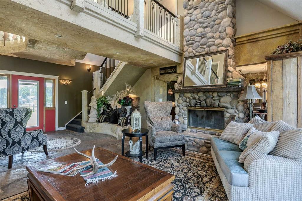 









311068


Parkins

Road West,
Rural Foothills County,




AB
T0L 1K0

