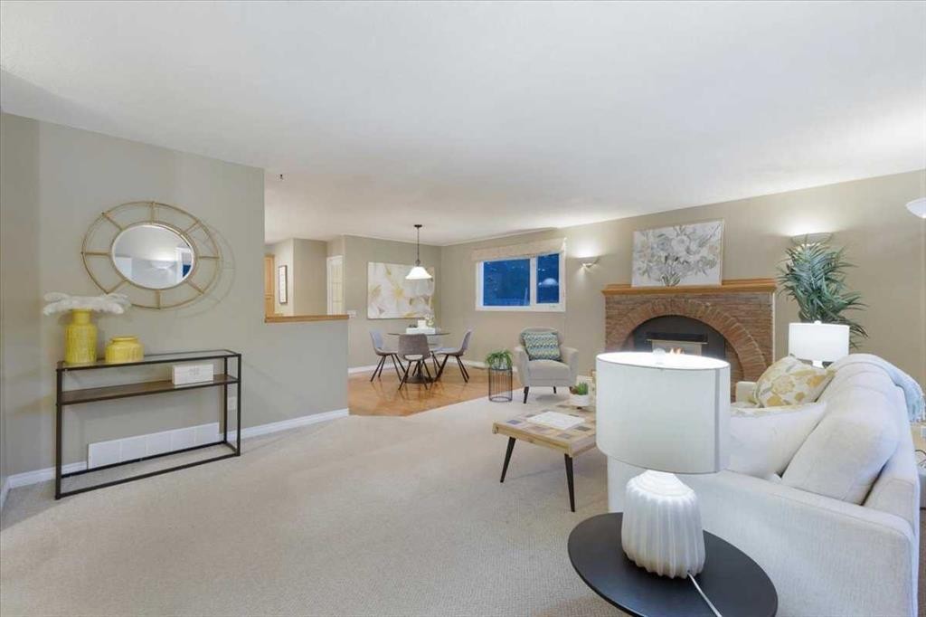 









124


Oakmoor

Place Southwest,
Calgary,




AB
T2V 4A3

