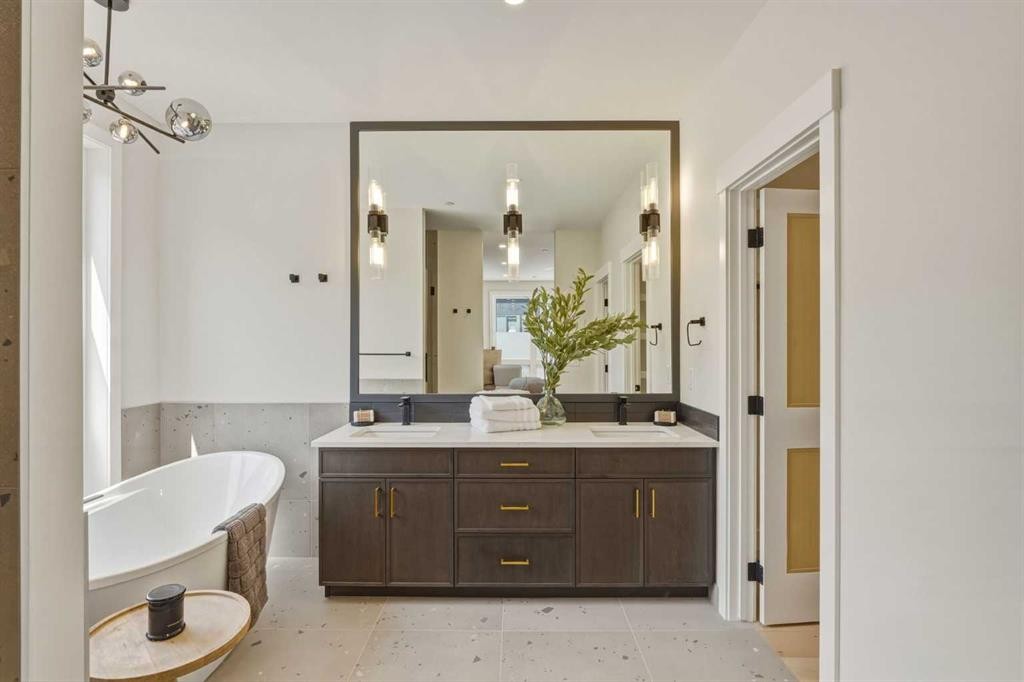 









101H


Stewart Creek

Rise, 201,
Canmore,




AB
T1W0E3

