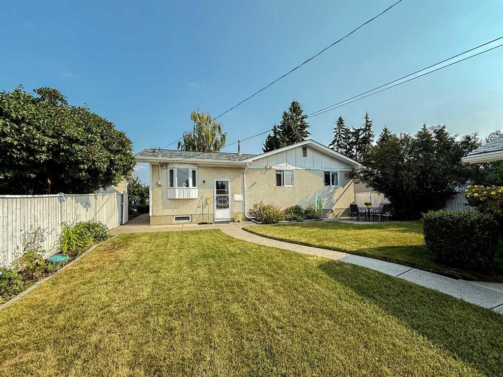 









5015


Marchand

Crescent Northeast,
Calgary,




AB
T2A 2X3

