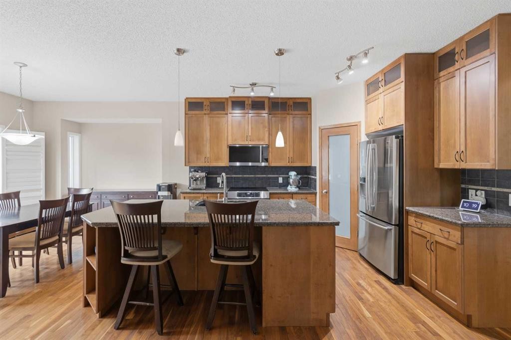 









107


Brightonstone

Common Southeast,
Calgary,




AB
T2Z 0K4

