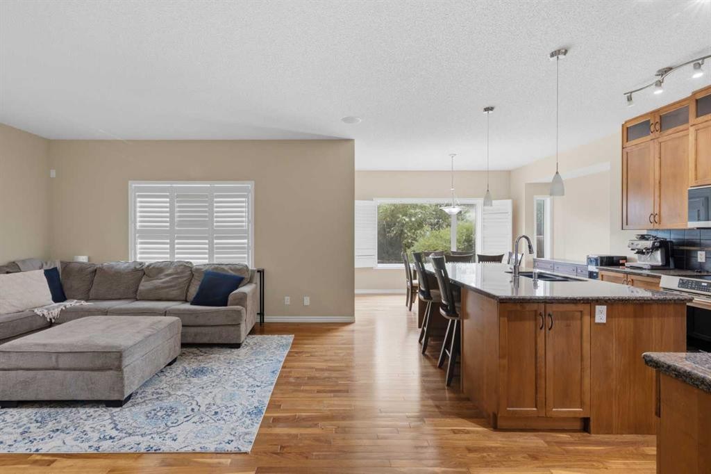 









107


Brightonstone

Common Southeast,
Calgary,




AB
T2Z 0K4

