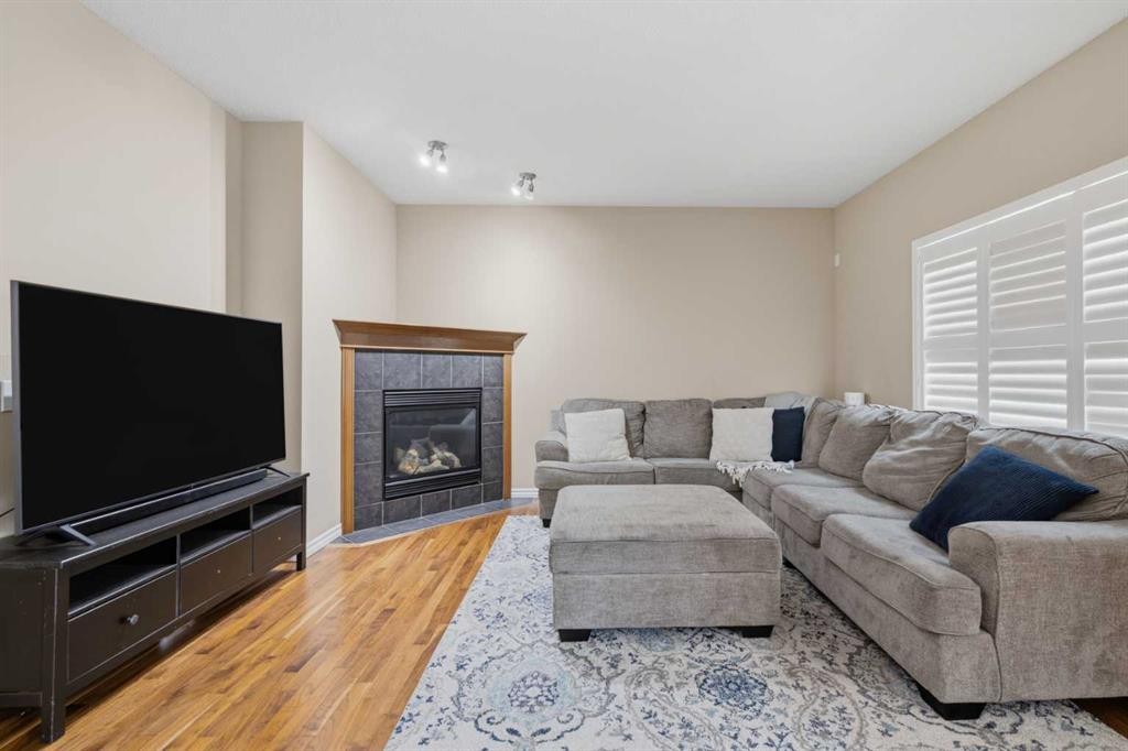 









107


Brightonstone

Common Southeast,
Calgary,




AB
T2Z 0K4

