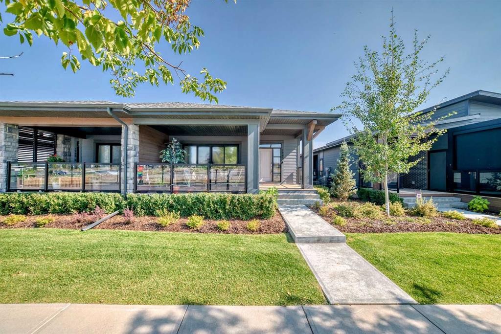 









1941


Mahogany

Boulevard Southeast,
Calgary,




AB
T3M 3P4

