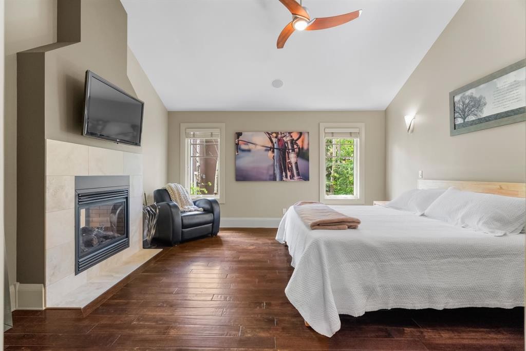 









136


Posthill

Drive Southwest,
Calgary,




AB
T3H 0J1

