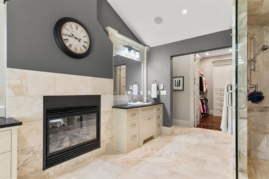 









136


Posthill

Drive Southwest,
Calgary,




AB
T3H 0J1

