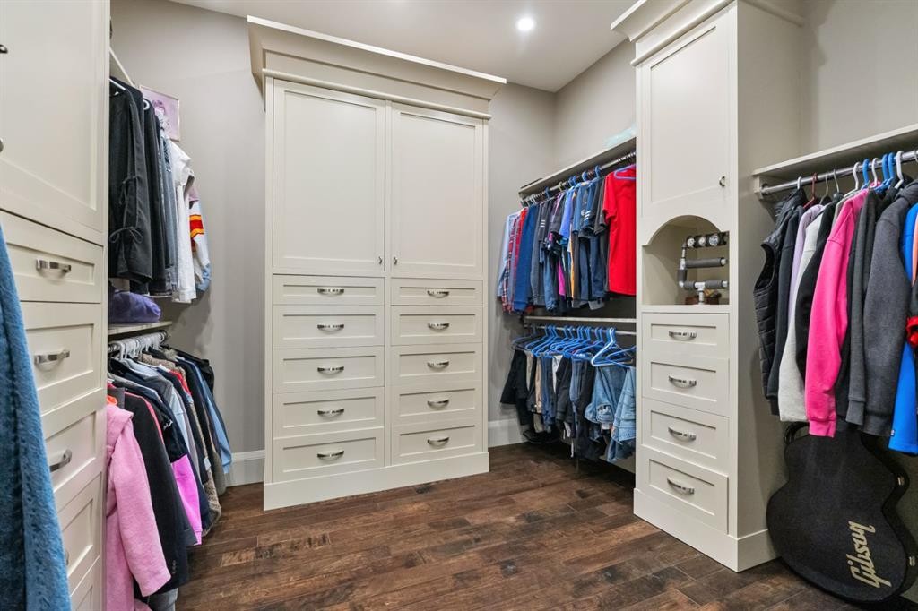









136


Posthill

Drive Southwest,
Calgary,




AB
T3H 0J1


