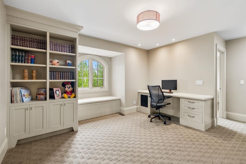 









136


Posthill

Drive Southwest,
Calgary,




AB
T3H 0J1

