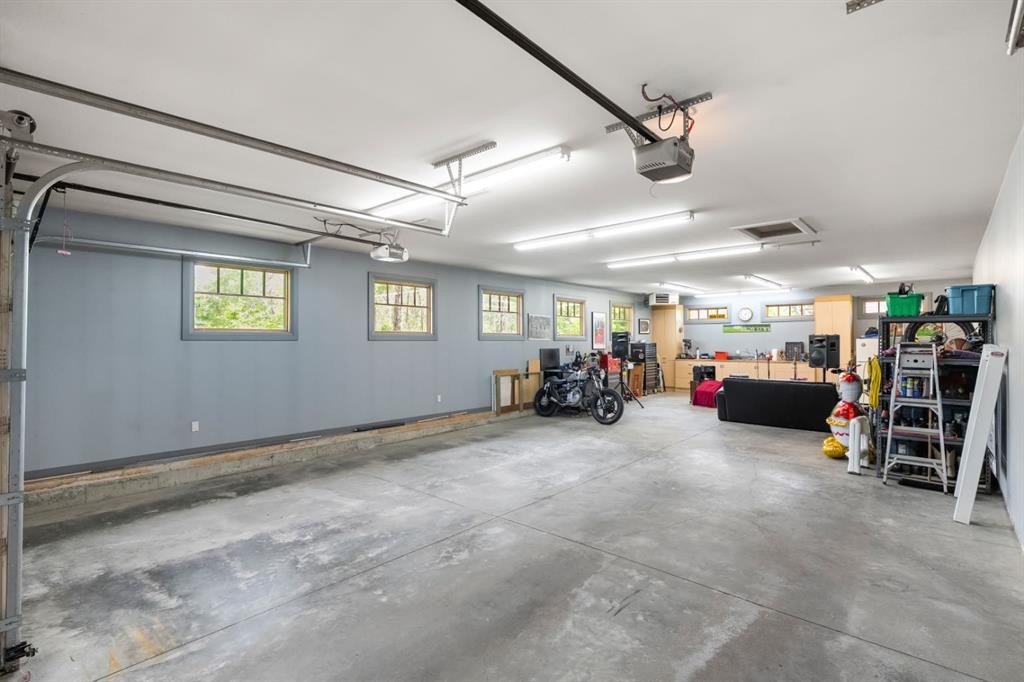 









136


Posthill

Drive Southwest,
Calgary,




AB
T3H 0J1

