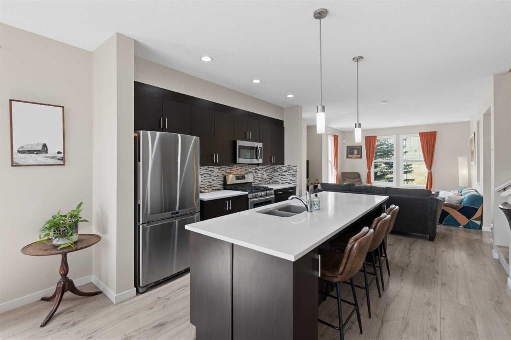 









33


Chaparral Valley

Park,
Calgary,




AB
T2X 0P5

