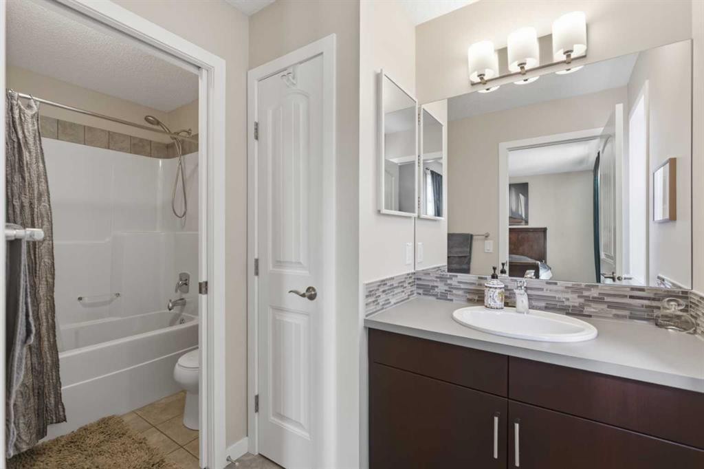









33


Chaparral Valley

Park,
Calgary,




AB
T2X 0P5

